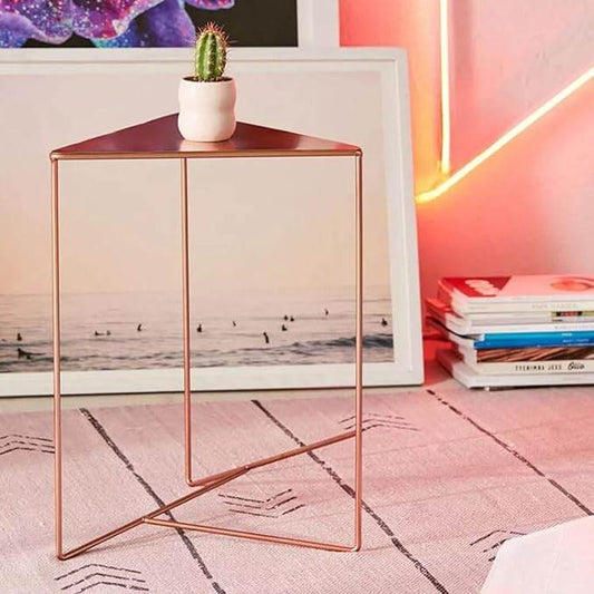Triangle Metal Side Table – Minimalist Corner Accent Table for Living Room & Bedroom
