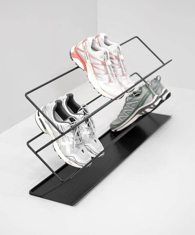 Angled 3-Pair Metal Shoe Display Rack – Minimalist Slanted Stand Organizer